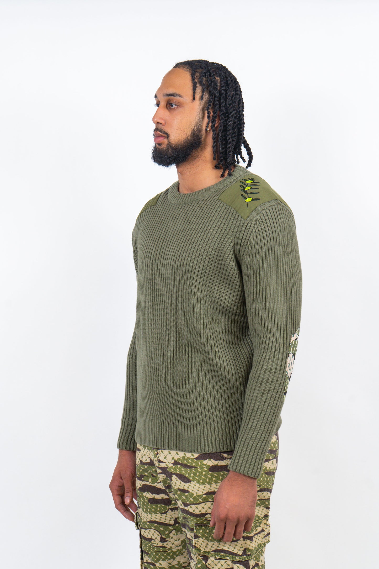 Ribbed Pullover