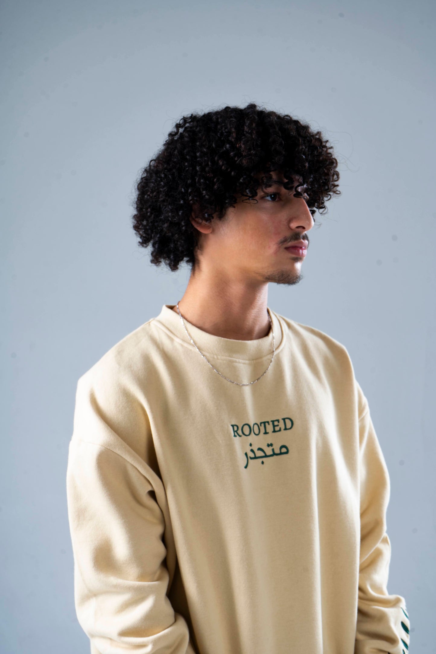 ROOTED CREWNECK// PALE SAND